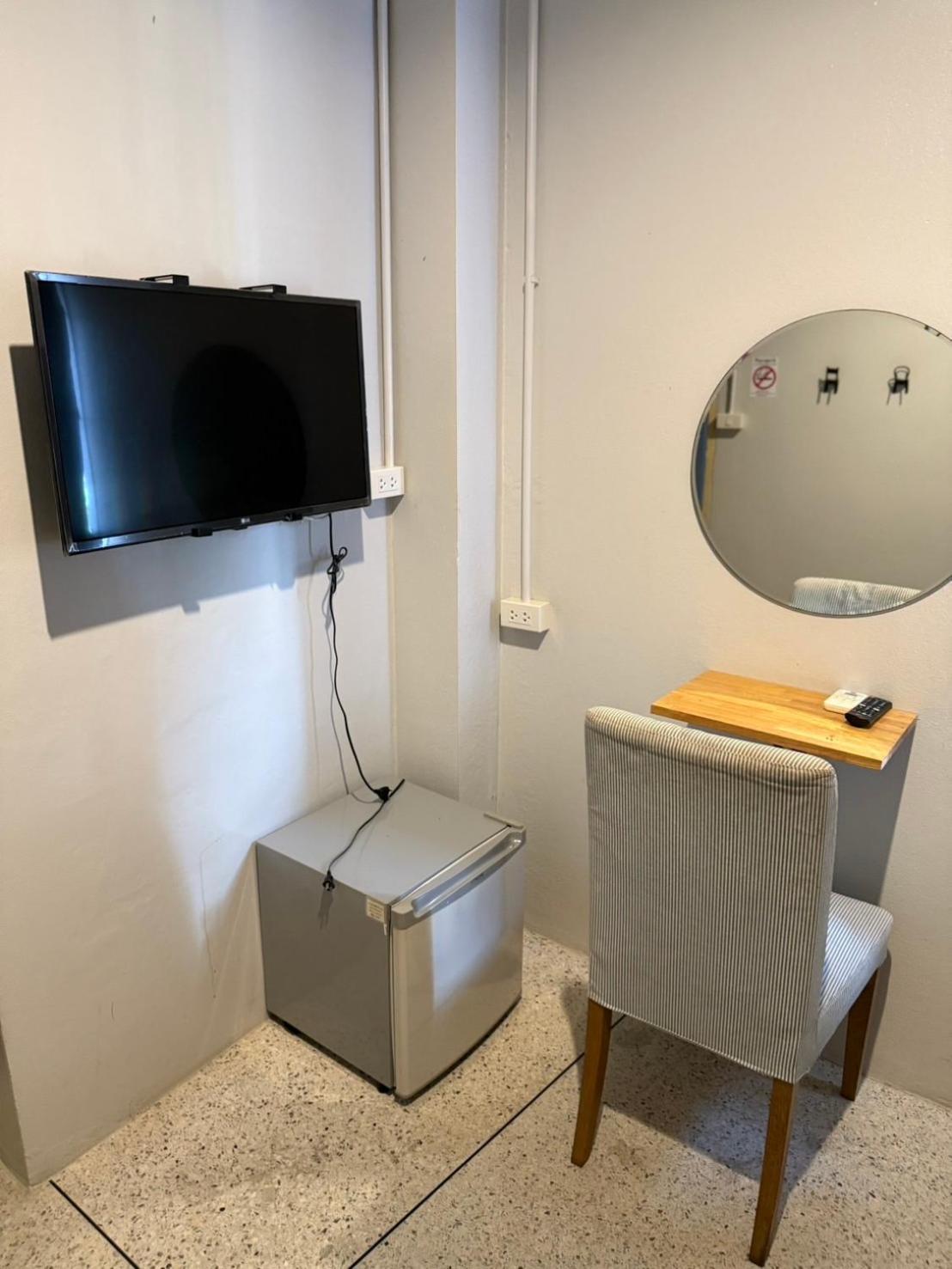Ler Hostel 65 Chaweng-stranden Eksteriør billede